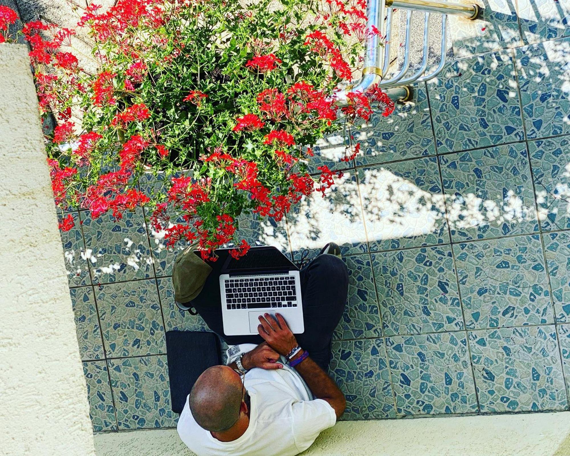 Bus Station Hostel Priştine Dış mekan fotoğraf